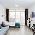 Studio Apartment Romana Near Znjan Beach